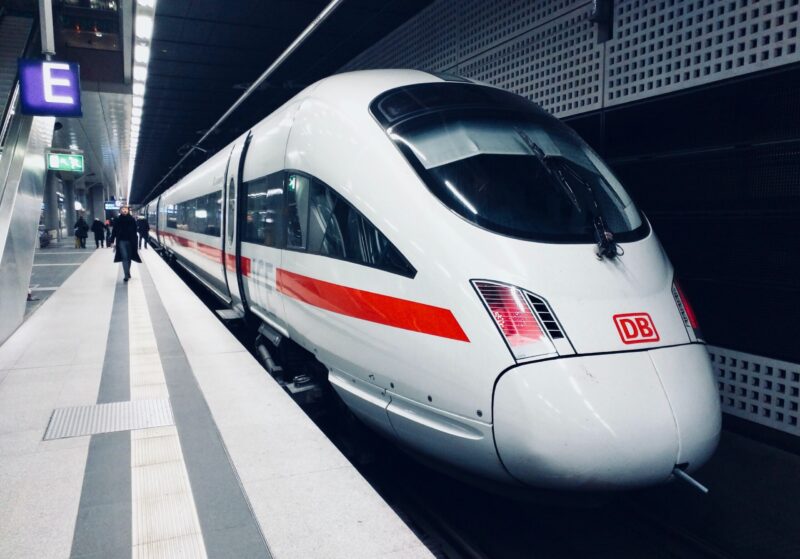 Deutsche Bahn Werkstudent – Studieren und nebenbei für die Deutsche Bahn arbeiten!