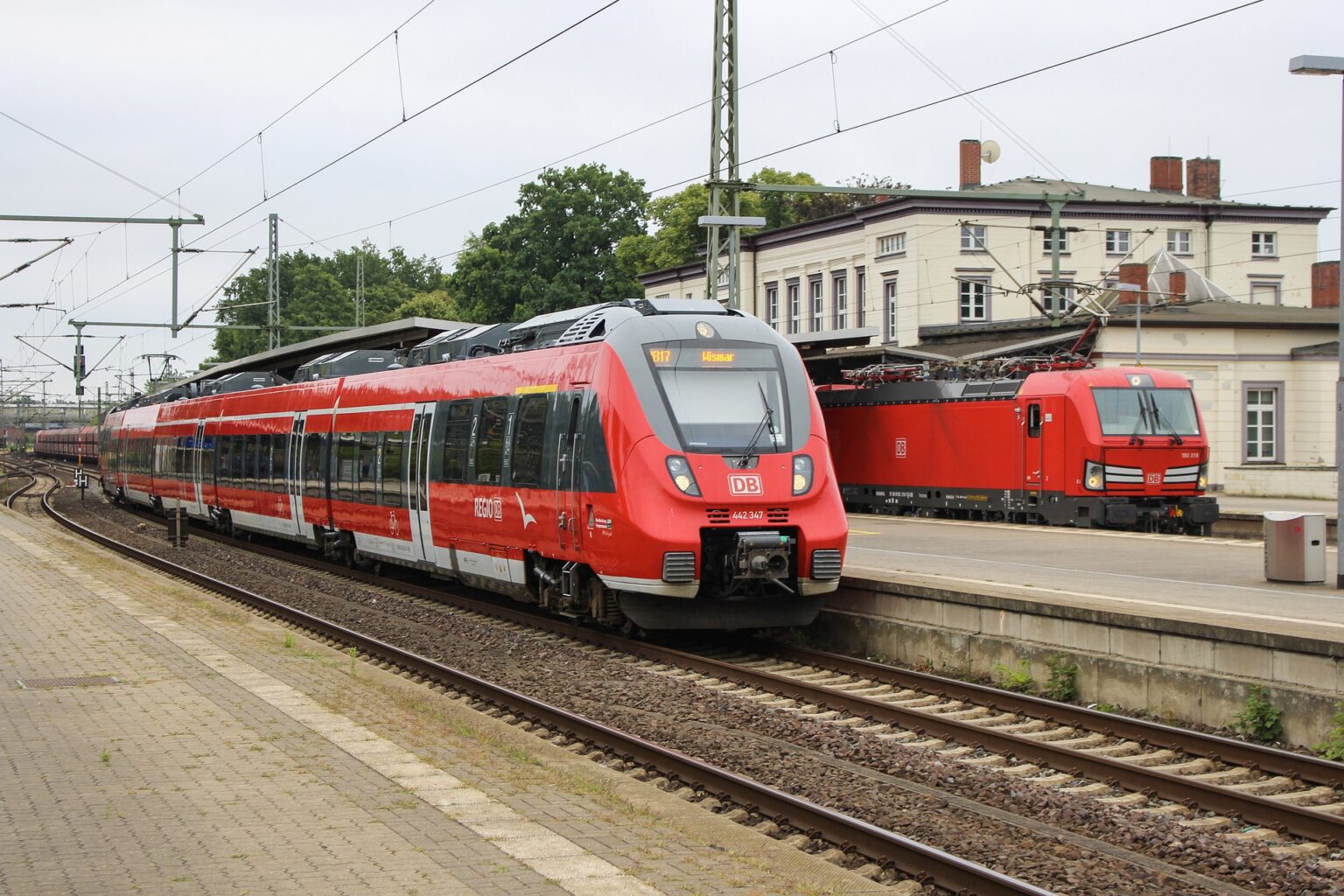 Elektroniker bei der Deutschen Bahn Gehalt, Karriere