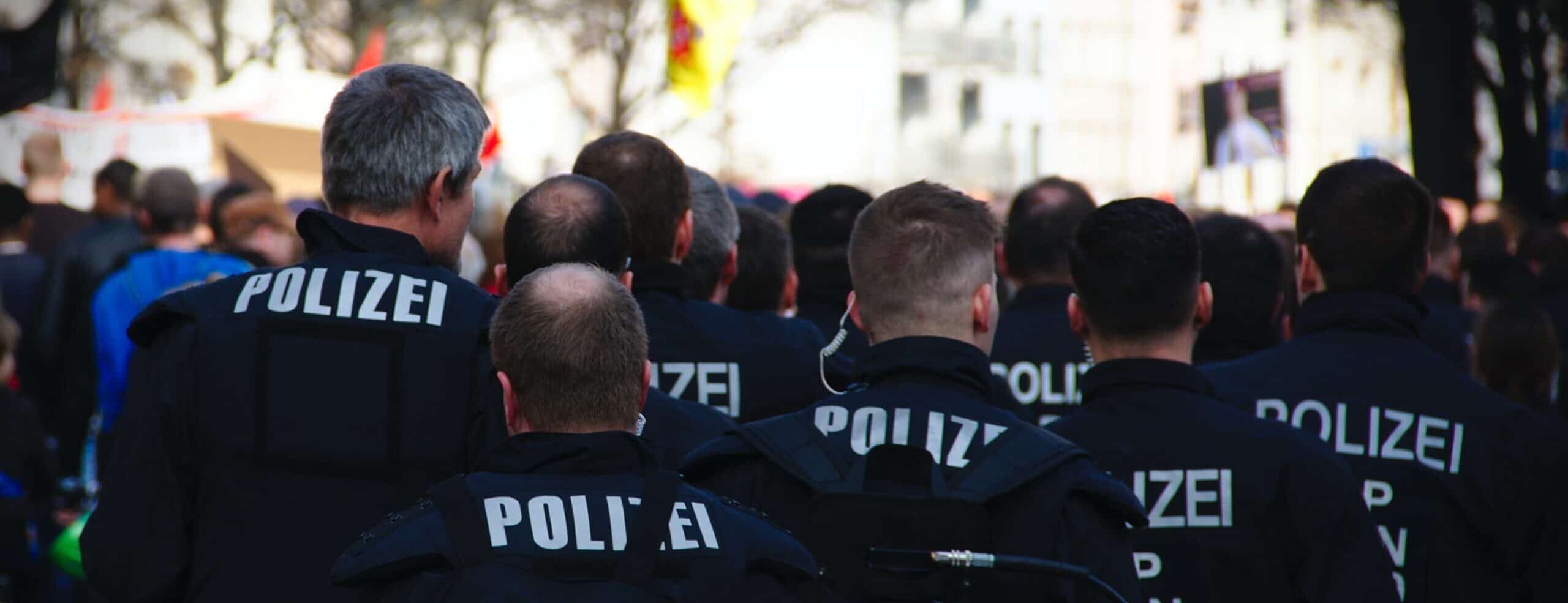 Salzburg Polizisten Kennenlernen